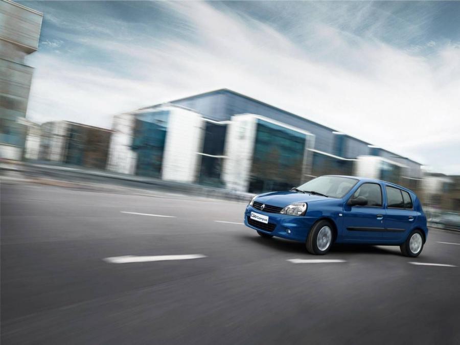  Renault Clio Campus 2009 года  (фото 23 из 31)